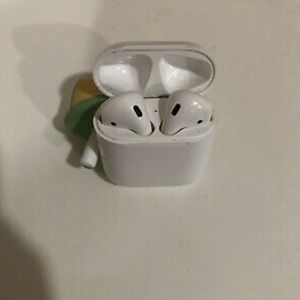 Air Pods 1st Generation